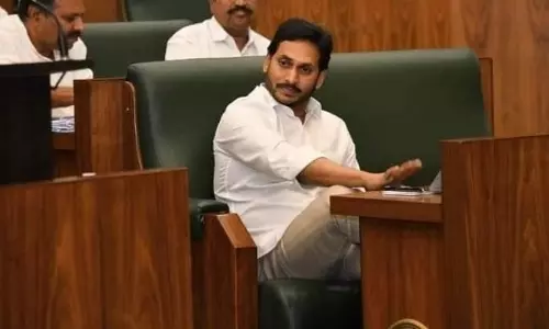 అసెంబ్లీలో జగన్ ప్లేస్ మరీ అంత వెనక్కా ?