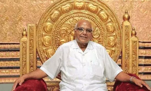 రామోజీ కన్నుమూత.. టాలీవుడ్ ఘన నివాళి