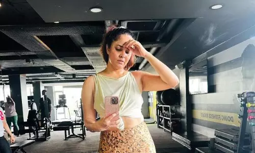 జిమ్ లో అనసూయ.. స్టన్ అయ్యేలా.. జిమ్ లో అనసూయ.. స్టన్ అయ్యేలా..