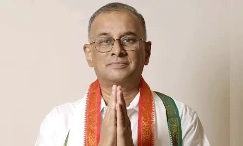 తెలంగాణలోనూ ఓ ఆర్ఆర్ఆర్.. ఆయన చాలా పెద్దాయనే