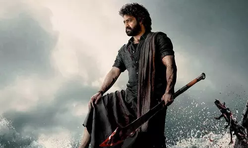 అసలు ఈ కన్ఫ్యూజన్ ఏంటి దేవర?