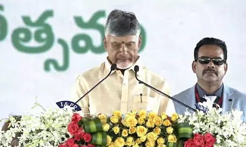 చంద్రబాబుకి హోదా వచ్చింది...ఏపీకి ప్రత్యేక హోదా వస్తుందా ?