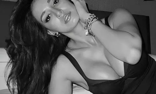 Celebrating Disha Patani & Her Glam Avatar Celebrating Disha Patani & Her Glam Avatar