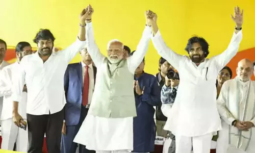 జనసేన తరఫున రాజ్యసభకు చిరంజీవి... కేంద్ర మంత్రి కూడా ? జనసేన తరఫున రాజ్యసభకు చిరంజీవి... కేంద్ర మంత్రి కూడా ?