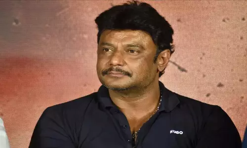 ద‌ర్శ‌న్ కేసు: మ‌ర్మావ‌య‌వాల‌పై త‌న్న‌డంతోనే అభిమాని మృతి