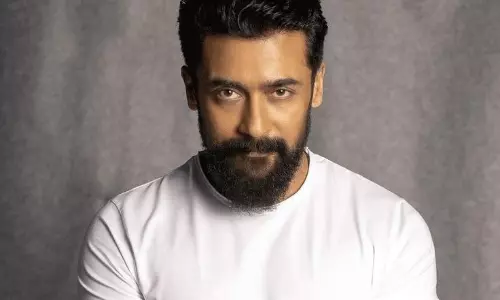 స్టార్‌ హీరో ఫ్యాన్స్ కి మాఫియా డబుల్‌ ధమాకా...!