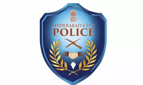 ఆన్ లైన్ లో సెట్టింగ్.. హైదరాబాద్ లో హైటెక్ ముఠా గుట్టు రట్టు