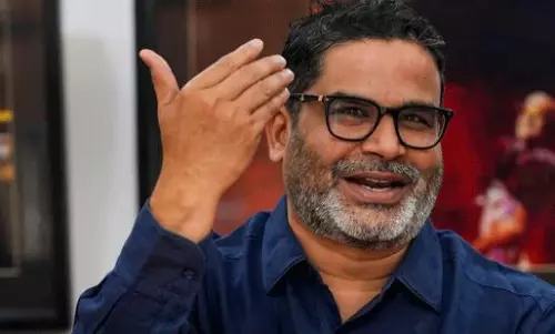 పాదనమస్కారం ఎఫెక్ట్.. నితీష్  ని తగులుకున్న పీకే!