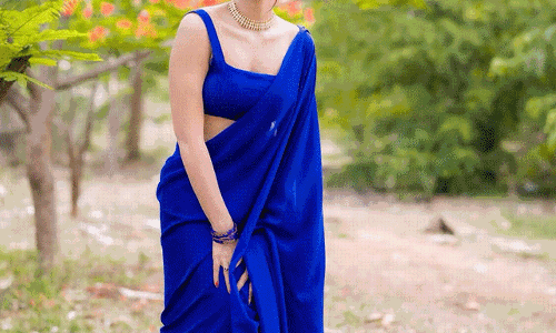 OMG! Varshas Blue Lehenga is EVERYTHING