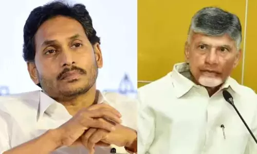 బాబు జగన్ ఒకే రకమైన స్టేట్మెంట్లు ?