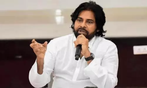 మెగా vs అల్లు ఫైట్ పీక్స్.. పవన్ రిపేర్!