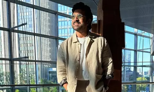 చరణ్ ఫ్యాన్స్ కి బ్యాక్ టు బ్యాక్‌ డబుల్‌ ధమాకా!