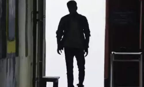 ప్రారంభానికి ముందే చెక్ పెట్టిన హీరోలు!