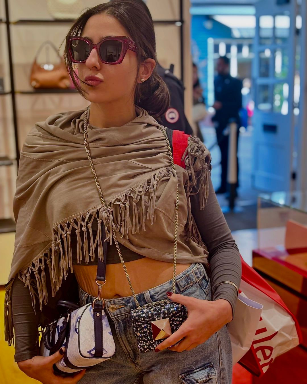 Sara Ali Khan Rocks Effortless Chic in Black and Denim | Sara Ali Khan ...