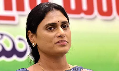 షర్మిల ఉన్నంతవరకూ జగన్ సీఎం కాలేడా ?