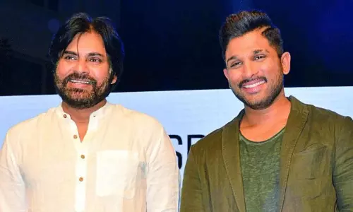 పవన్, బన్నీ.. ఆ విషయంలో చొరవ తీసుకునేదెవరో?