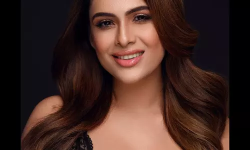 Neha Malik’s Red Rose Radiance