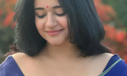 Poonam Bajwas Sapphire Charm