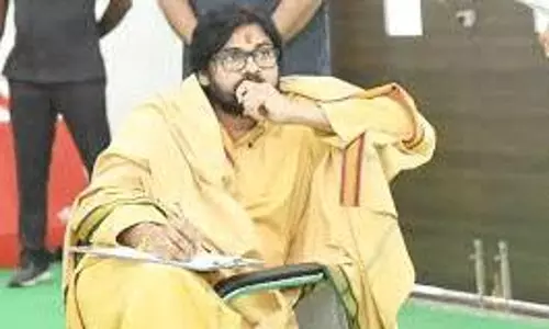 నేను వింటాను...పరిష్కరిస్తాను...పవన్ అభయం