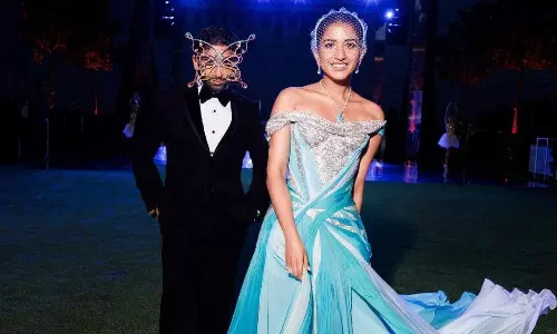 అంబానీల పెళ్లి సంద‌డిలో ఈ బూచోడు ఎవ‌రు?