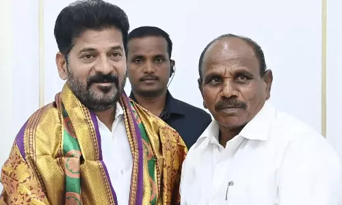 వికెట్ నం. 6.. బీఆర్ఎస్ నుంచి మరో ఎమ్మెల్యే కాంగ్రెస్ లోకి జంప్