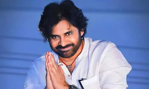 పవన్ సినిమా... జులై పోయే ఆగస్టు వచ్చే! పవన్ సినిమా... జులై పోయే ఆగస్టు వచ్చే!