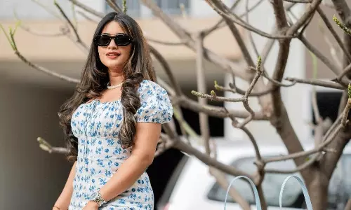 యాంకర్ స్రవంతి.. లెగ్స్ అందాలతో మైండ్ బ్లాక్ యాంకర్ స్రవంతి.. లెగ్స్ అందాలతో మైండ్ బ్లాక్