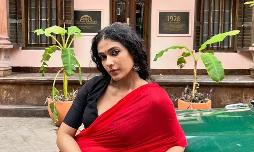 Akanksha Singhs Mesmerizing Charm