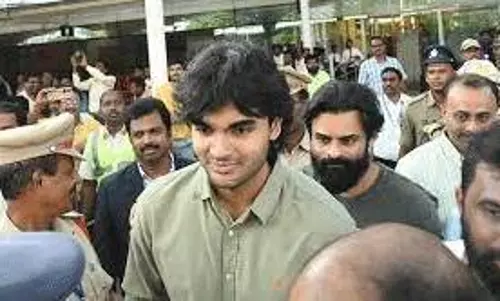 అకిరా నందన్.. ఆ లక్కీ ఛాన్స్ ఎవరికో..?