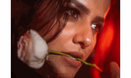 Vaishnavi Chaitanya’s adorable rose look