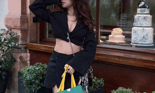 Avneet Kaur: Black Magic Enchanter!