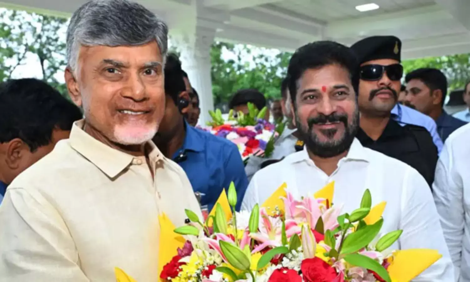 బాబు భేటీలో తెలివి చూపిన రేవంత్ బాబు భేటీలో తెలివి చూపిన రేవంత్