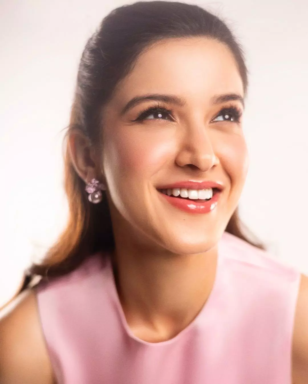 Shanaya Kapoor Dazzles at Anant Ambani and Radhika Merchants Sangeet Shanaya Kapoor Dazzles at Anant Ambani and Radhika Merchants Sangeet