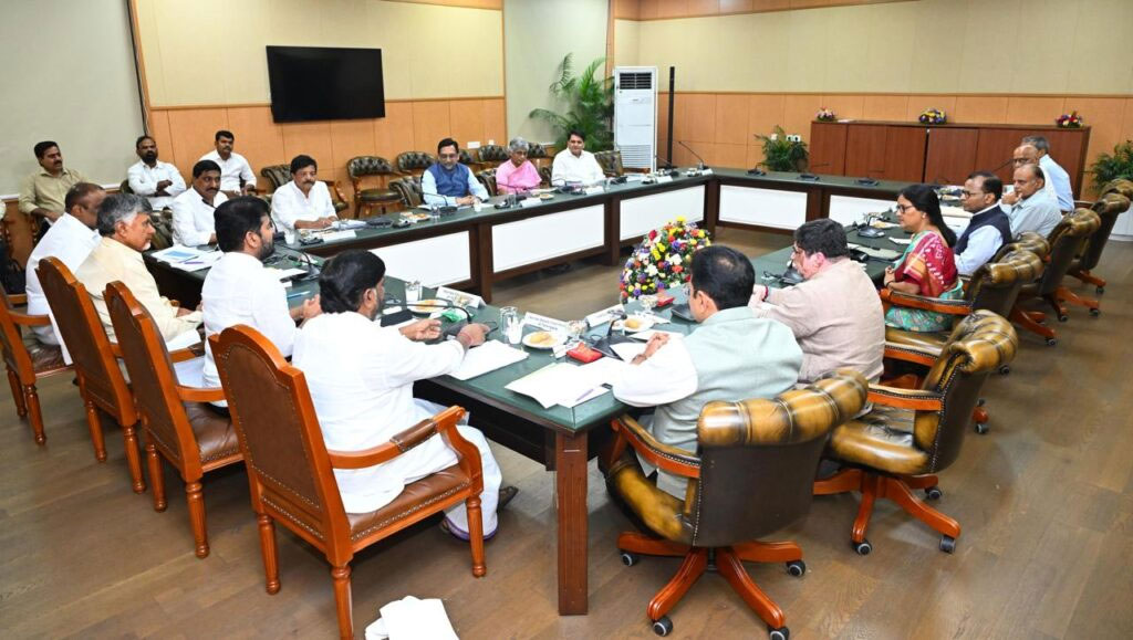 Revanth Reddy And Chandrababu Naidu Meet At Prajabhavan
