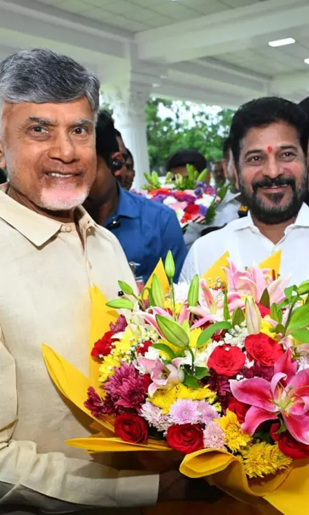 Revanth Reddy And Chandrababu Naidu Meet At Prajabhavan