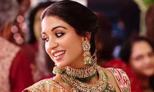 బంజారా స్టైల్లో మెరిసిన అంబానీ కోడ‌లు!