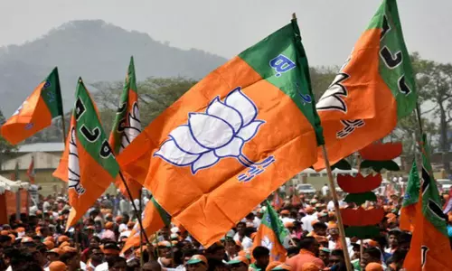 బీజేపీ గ్రాఫ్ వేగంగా పడిపోతోందా?