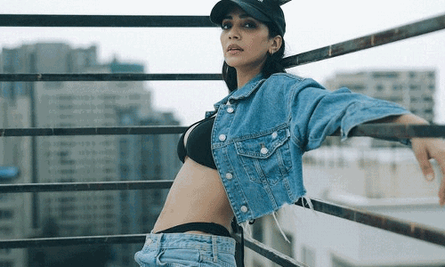 Yogita Looks Different In Trendy Outfit