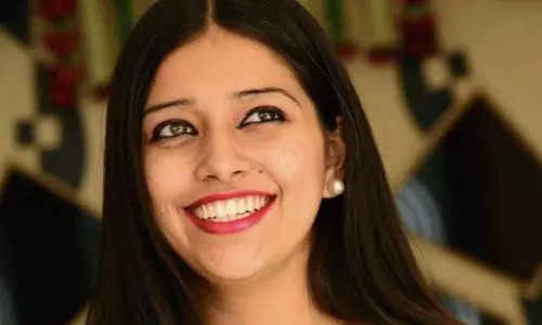 ఆమె కళ్లే స్పెషల్.. ప్రపంచంలోని 10 మందిలో మనమ్మాయి ఒక్కతే!