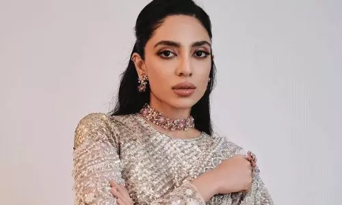 ఆ  సంబ‌రంలో తెలుగు బ్యూటీ ఇలా!