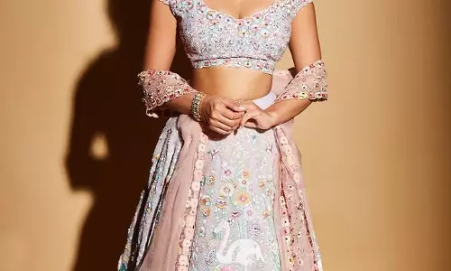 Suhana Khan Looks Gorgeous