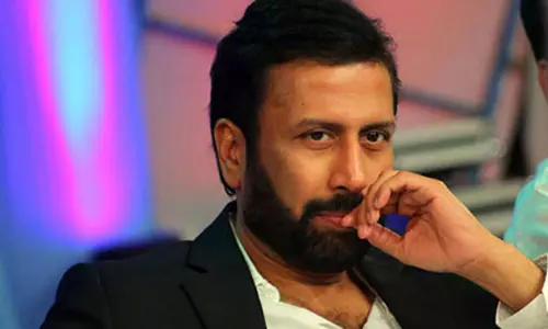 ఆర్‌-టీవీపై 100 కోట్ల ప‌రువు న‌ష్టం దావా!