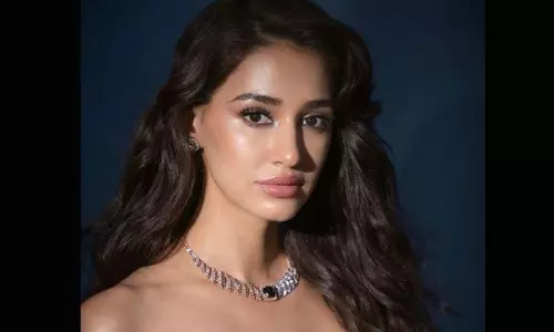 పాలరాతి బొమ్మే అంటే నమ్మేలా నెరజాన..!