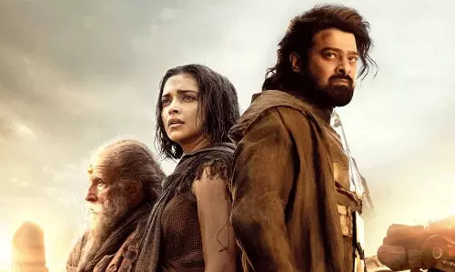 RRR రికార్డ్ బ్లాస్ట్ చేసిన ప్రభాస్