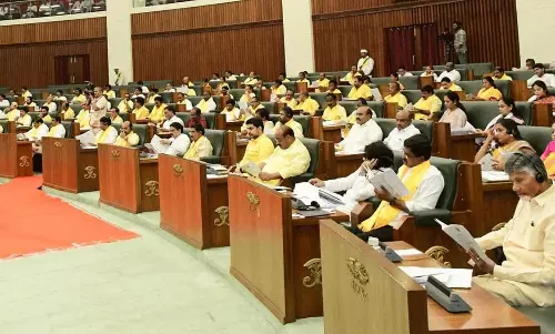 ఏక‌గ్రీవ ఆమోదం... ల్యాండ్  టైటిలింగ్  యాక్ట్  బుట్టదాఖలు!