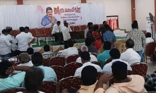 వైసీపీకి కిలారి రోశయ్య రాజీనామా... జనసేన వైపు ఛాన్స్?