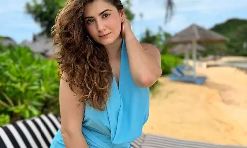 Shivaleeka Oberoi Turns An Year Older