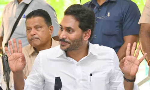 టార్గెట్ ష‌ర్మిల‌:  అటు నుంచి న‌రుక్కొస్తున్న జ‌గ‌న్‌ ?