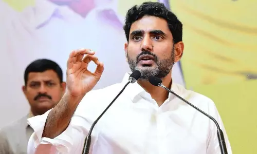రెడ్  బుక్  ఇంకా తెరవనేలేదు జగన్  పై లోకేష్  సెటైర్లు!