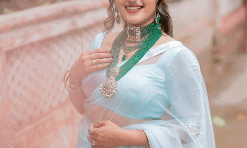 Sravanthi Chokarapu dazzles in a serene pastel blue saree Sravanthi Chokarapu dazzles in a serene pastel blue saree